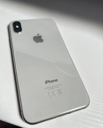 IPhone X Silver 64GB – Batteria 100% – Come Nuovo