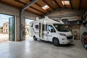 Garage x Camper