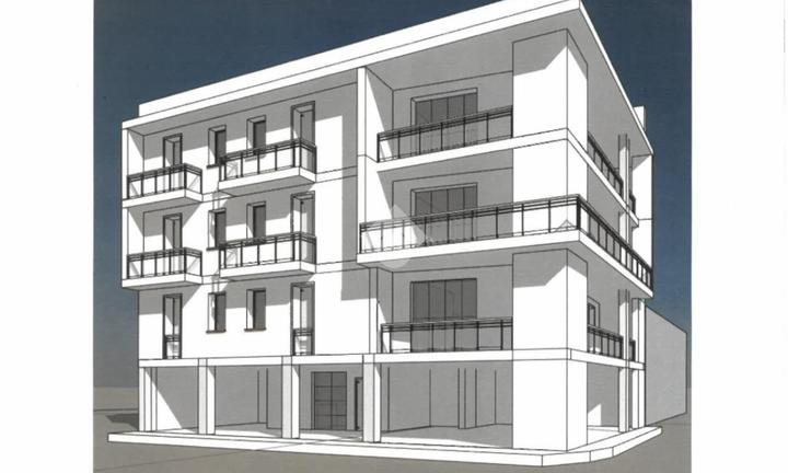 4 LOCALI A MOLA DI BARI