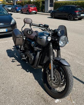 Triumph Bonneville 2018 - T120 Black