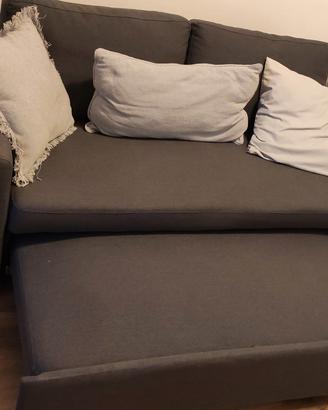 Divano 2 posti con pouf estraibile