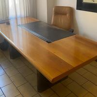 Arredo ufficio (scrivania e sedie)