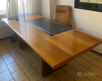 Arredo ufficio (scrivania e sedie)