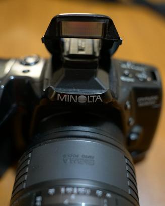 Minolta dynax 500si con Sigma 70-210