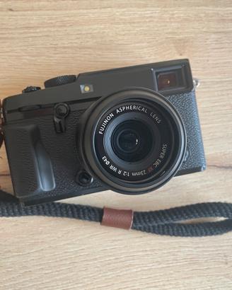 Fujifilm x-pro 2 con obiettivo 23mm f2
