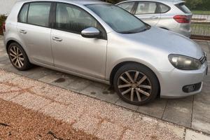 GOLF 6