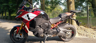 Multistrada pikes peak