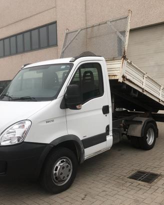 IVECO DAILY 35C10 RIBALTABILE TRILATERALE