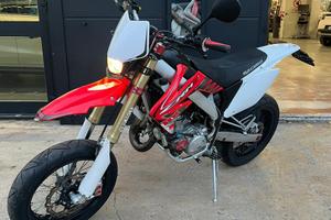 Hm 125