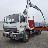 IVECO 190 26 CON GRU