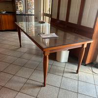 Tavolo puro legno con termovetro Scavolini