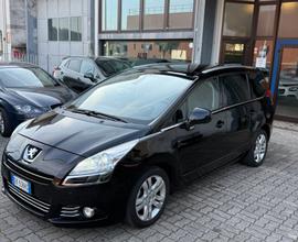 Peugeot 5008 2.0 HDi 150CV Féline