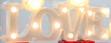 NUOVA SCRITTA LUMINOSA LOVE