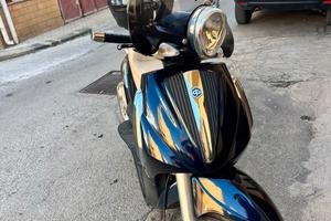 Beverly Tourer 125cc anno 2009
