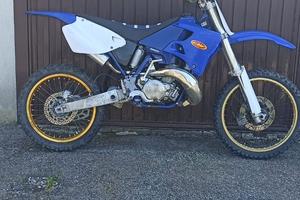 YAMAHA YZ 250
