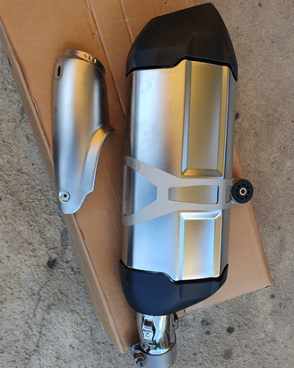 Scarico originale bmw gs 1250 con paracalore