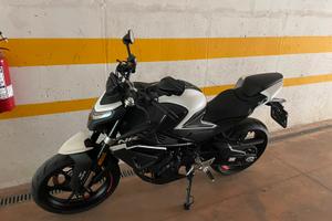 CFMoto 450 Nk