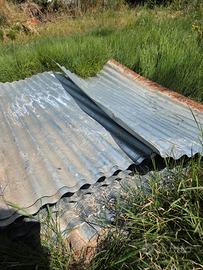 lamiere ,pali di castagno.motore wortex,