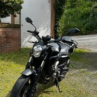 Yamaha Mt03 2006