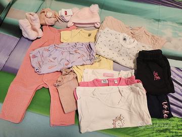 Lotto abbigliamento bimba 0-1 anno