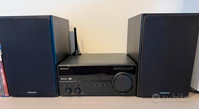 Kenwood M-819DAB