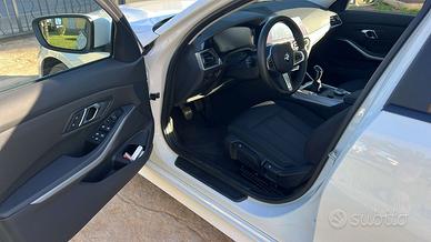 BMW 320d g20 manuale