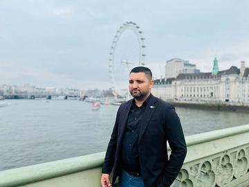 Autista corriere Magazziniere operaio