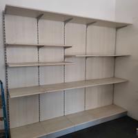 Scaffali per negozio / ufficio