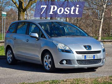 PEUGEOT 5008 1.6 HDI 7 Posti Km 143.000 