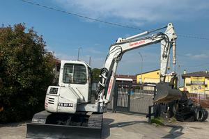 E233 - Escavatore 80 q Takeuchi TB80 girosagoma