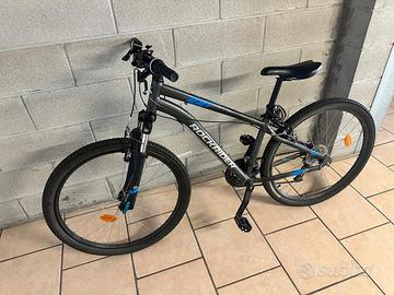Montain bike Rockrider st 100