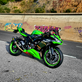 Kawasaki zx-6r ninja