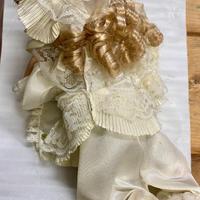 Bambola in porcellana