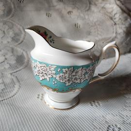 Grande Lattiera Enchantment, Royal Albert England