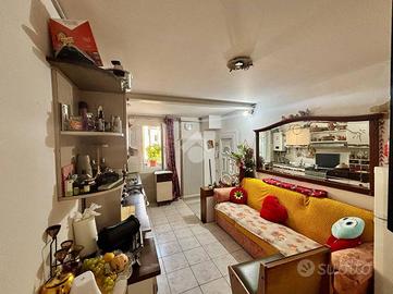 CASA SEMINDIPENDENTE A CONEGLIANO