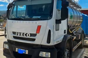 CAMION TRASPORTO LATTE