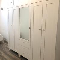 Armadio bianco Ikea con specchio
