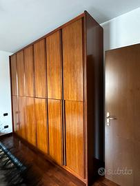 Camera da letto intera o mobili separati