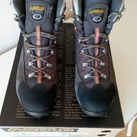 Scarponcini trekking Asolo