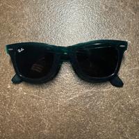 Stock tutto insieme occhiali e giacca