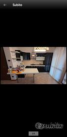 cucina moderna compres di elettrodomestici 