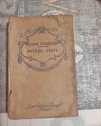 F. Dostoievski - Povera gente - Edizione d'epoca