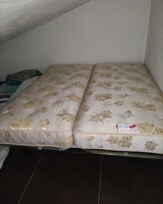 2 letti singoli completi – reti e materassi Permaf
