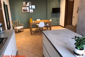 Appartamento di 95 m² con 3 locali e box auto a Ze
