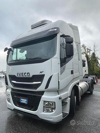 IVECO STRALIS NP 460 - LNG