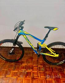 ktm lycan taglia M