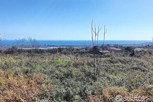 Fiumefreddo "Borgo Valerio" Terreno con ruderi