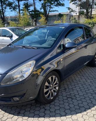 Opel Corsa 1.2 80CV 3 porte GPL-TECH Edition