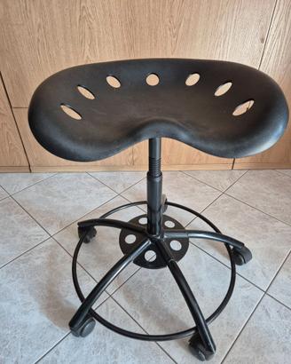 Sgabello Ikea Traktor vintage