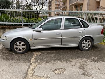 OPEL Vectra 2ª serie - 2001